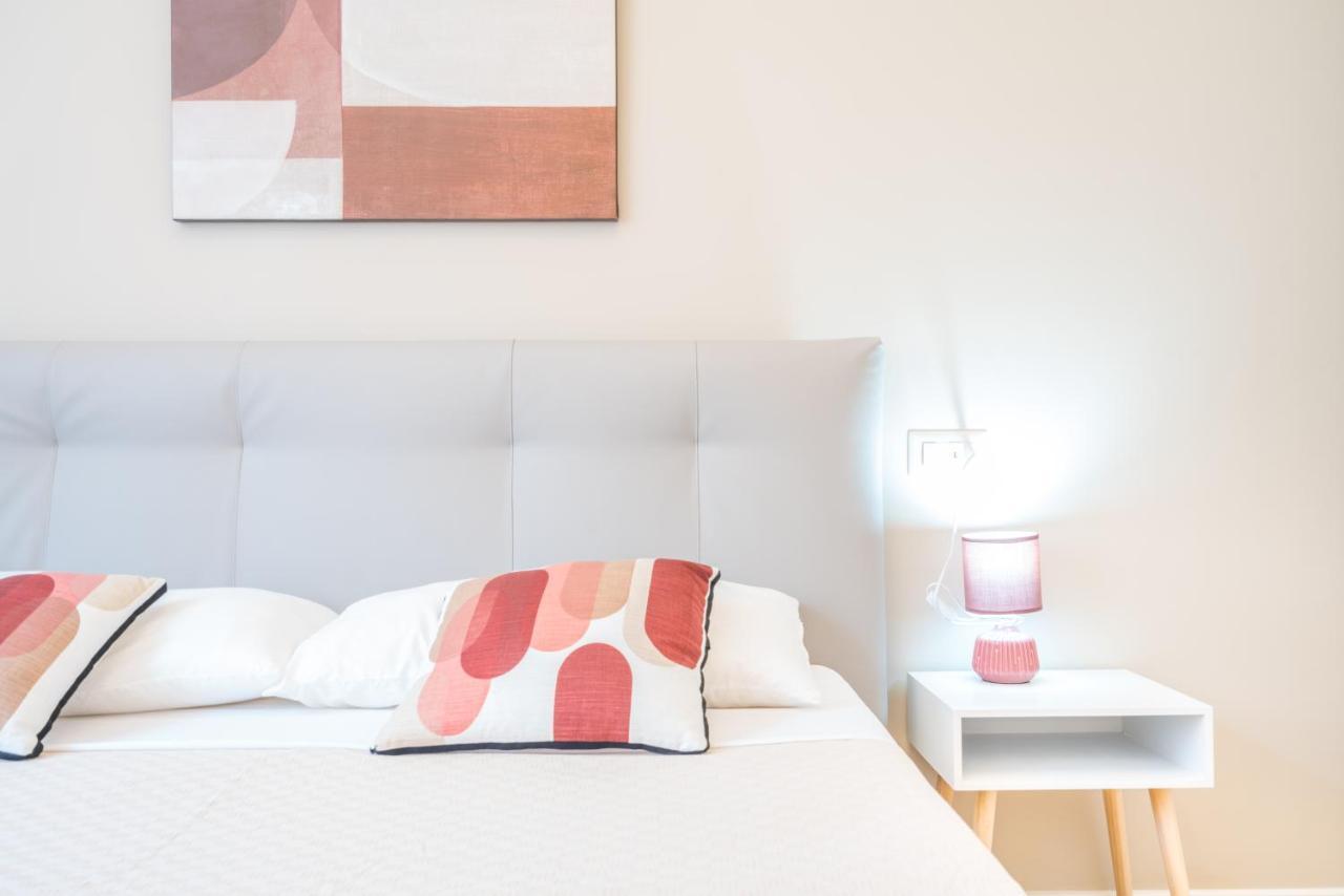 Puccini Apt - Centro Citta - Wifi - Ac Cagliari Eksteriør bilde
